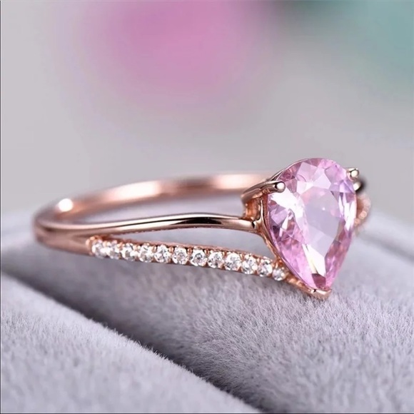 New Rose Gold Sapphire Pear Cut Women’s Ring - Picture 5 of 6